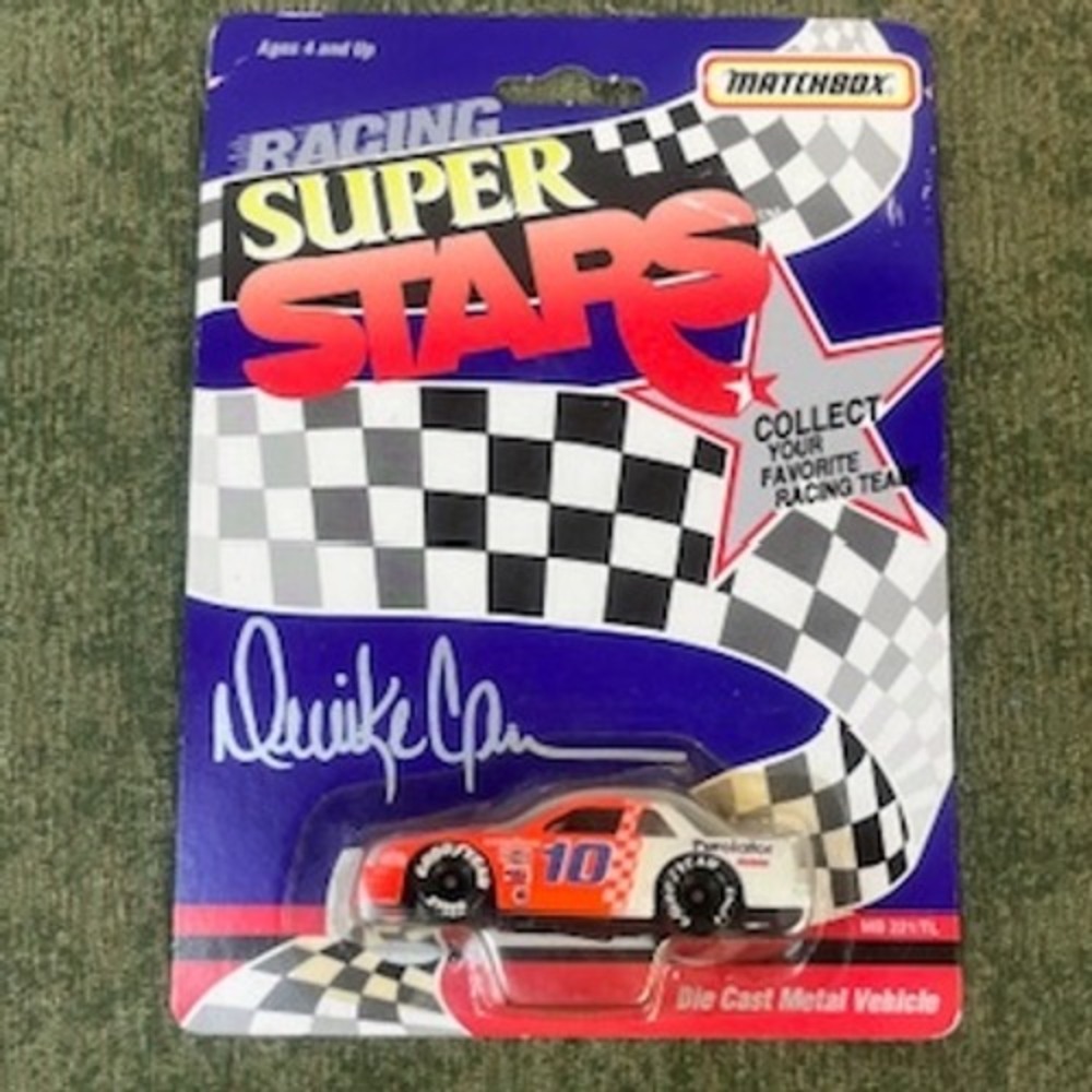 Matchbox Racing Super Stars Die Cast Vehicle‎ #10 Dale Earnhardt Signed Packaged